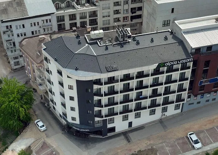 Goeruekle Alpas Yasam 3*